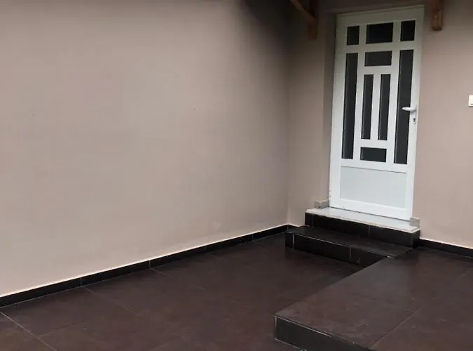 Chrysa's House Égio