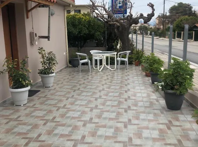 Chrysa's House Égio