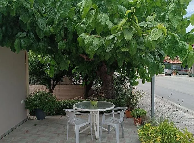 Chrysa's House * Aegium